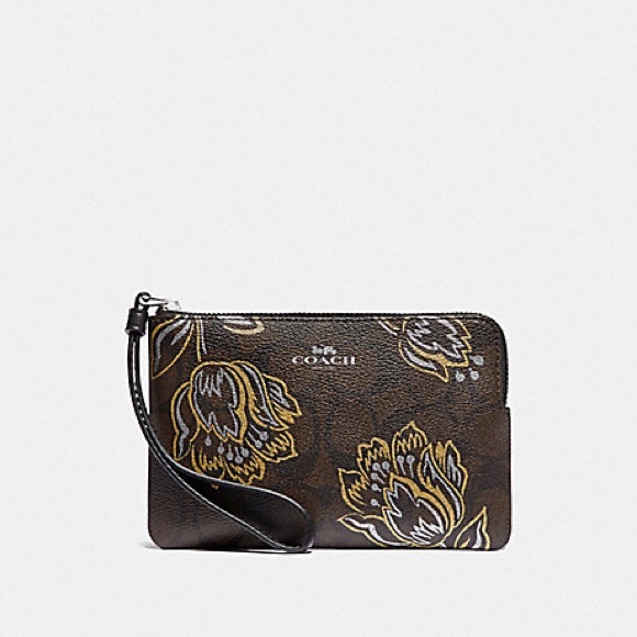SALE!! NWT Coach gorgeous floral wristlet!! PRICE FIRM - Picture 1 of 5